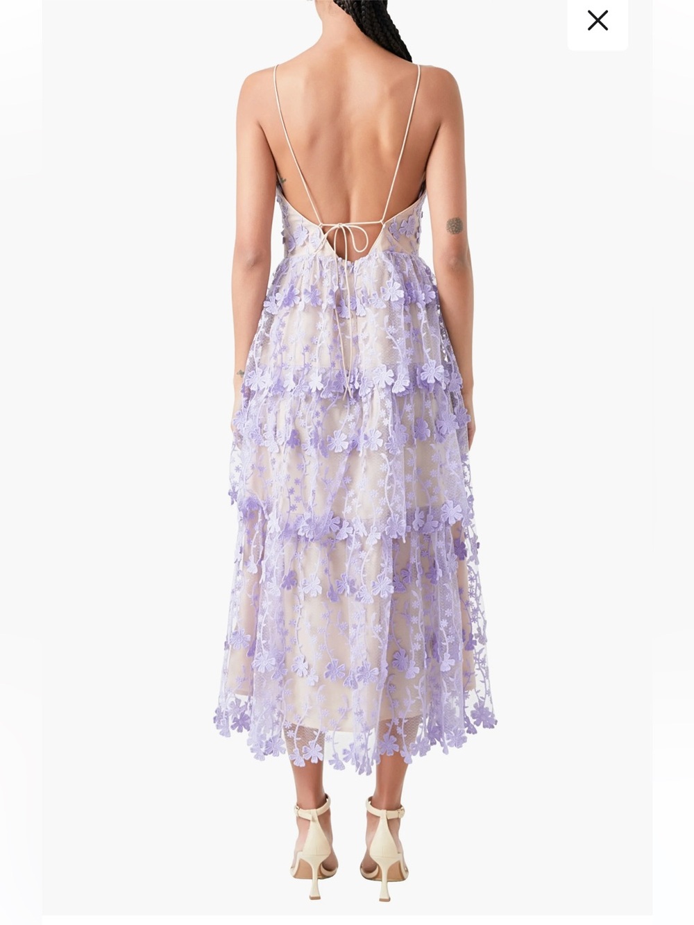 Floral Embroidered Tiered Lace
Midi Dress
Endless Rose - Picture 2 of 6